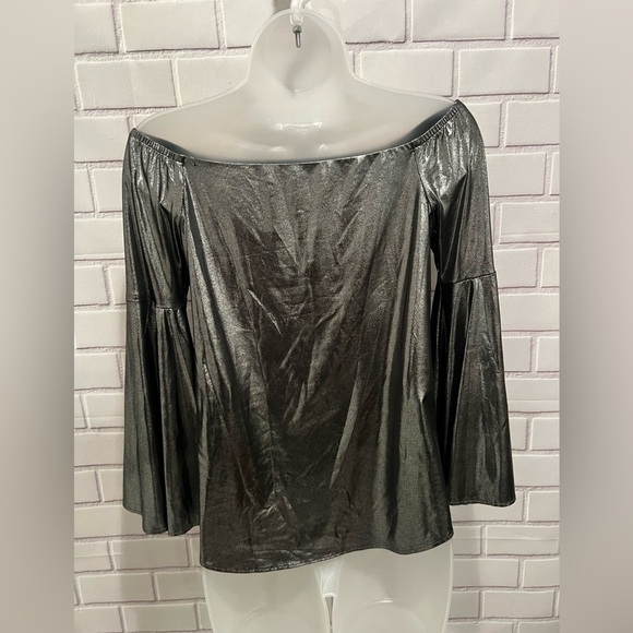 AQUA women Off Shoulder Metallic Top in silver/size S - Picture 6 of 11